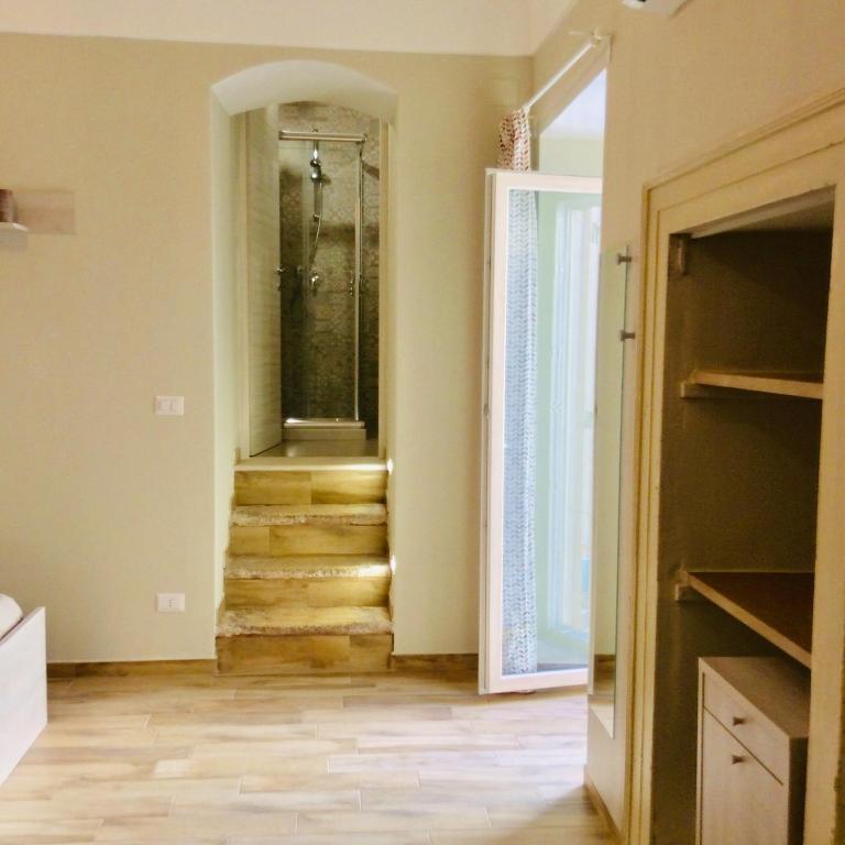 B&B Radici - Camera Quadrupla con Bagno Privato - 15