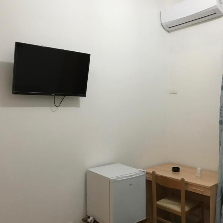 La Conchiglietta - Double Room with Balcony and Sea View - 7