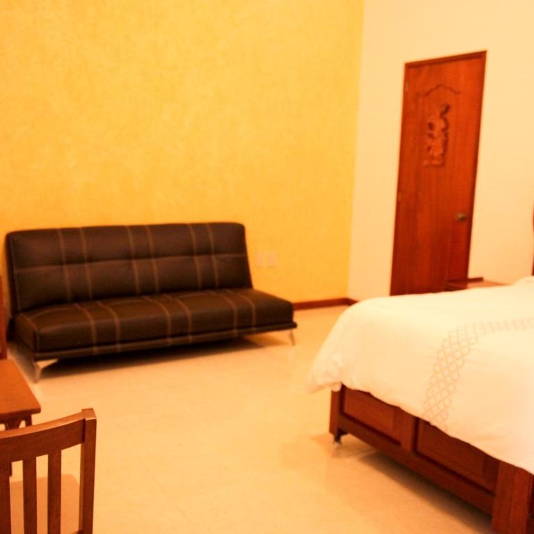 Departamentos K&B - Three-Bedroom Apartment - 13