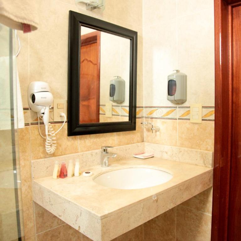 Departamentos K&B - Three-Bedroom Apartment - 15
