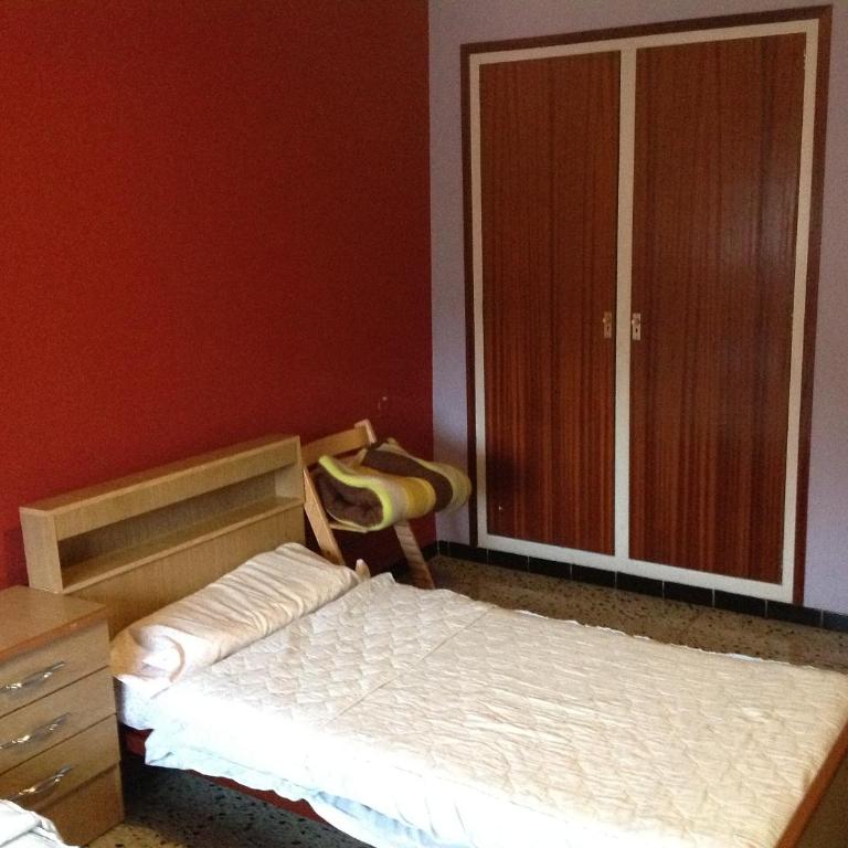 Hostel Alhambra - Habitación Doble con baño compartido - 1 o 2 camas - 2