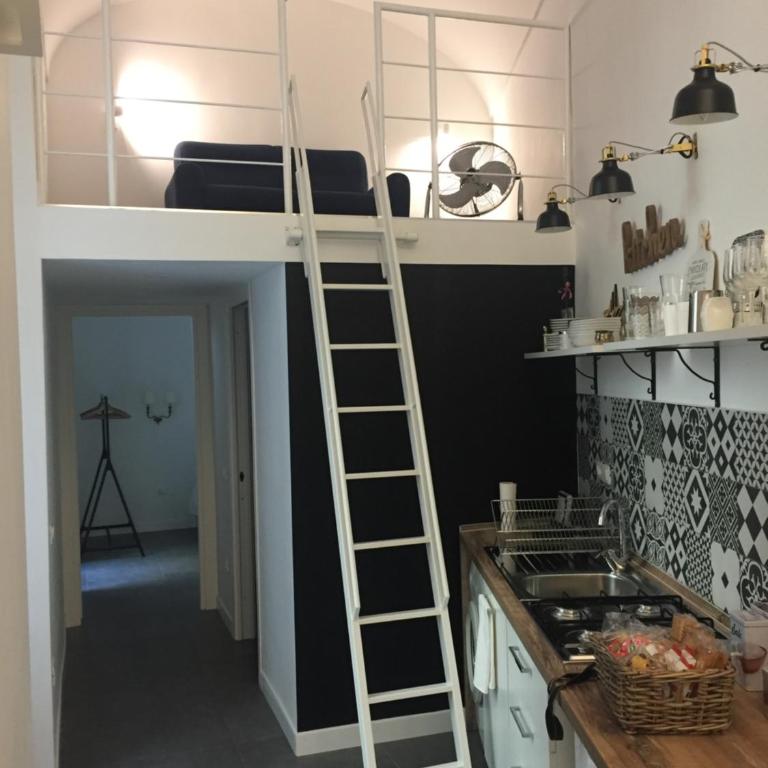 CosyHomeSuite Napoli - Apartment - 59