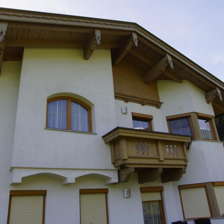 Haus Peter Schiestl - Three-Bedroom Apartment - 6