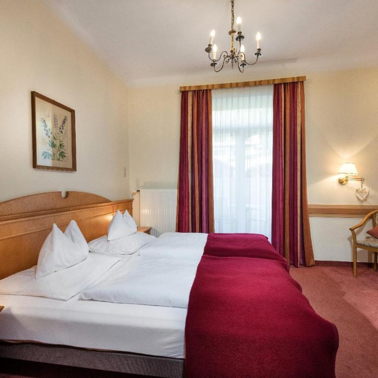 Hotel Alpenblick - Standard Doppelzimmer - 9