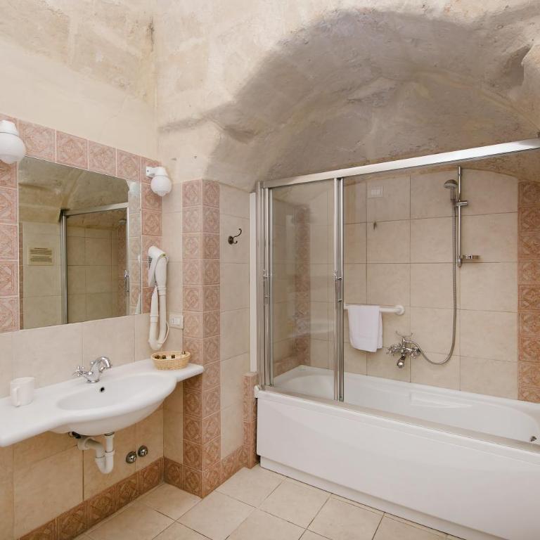 Locanda Di San Martino Hotel & Thermae Romanae - Camera Superior Matrimoniale/Doppia con Letti Singoli con Vista Città - 1