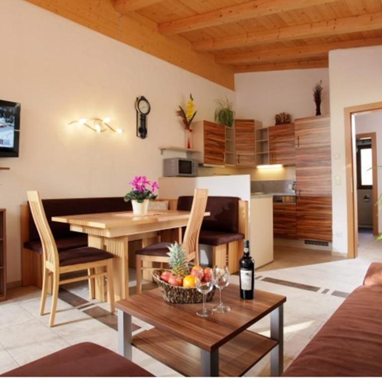 Appartement Annemarie - Apartment mit 2 Schlafzimmern und Balkon - 2