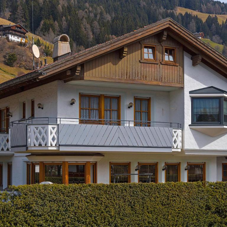 Chalet Villa Lercher - Haus mit 3 Schlafzimmern - 2