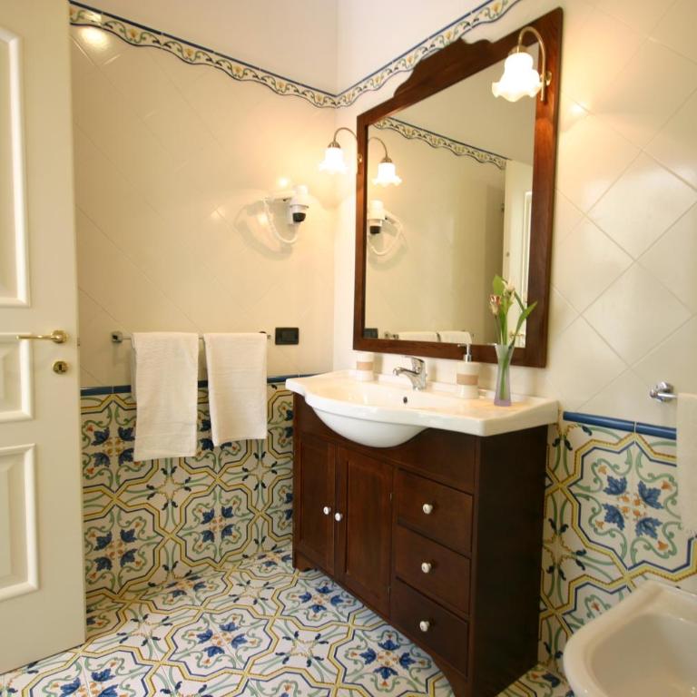 Sorrento Inn Guesthouse - Camera Tripla - 5