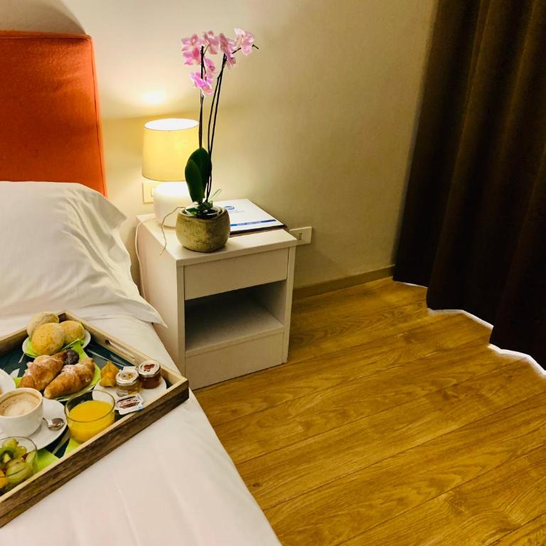 Hotel Blaise & Francis - Camera Matrimoniale Comfort - 5