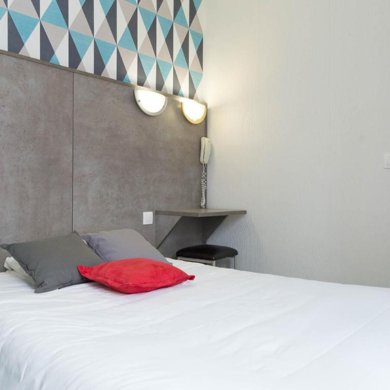 HOTEL PARIS PANAM-PERE LACHAISE-PLACE GAMBETTA-HOPITAL TENON-REPUBLIQUe - Chambre Double - 7