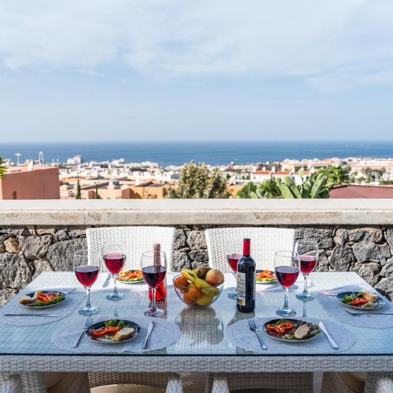 LUXURY WHITE VILLA with sea view, heated pool - Villa - 28