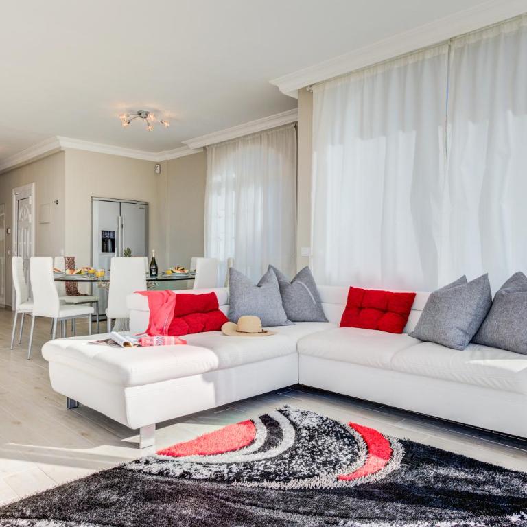 LUXURY WHITE VILLA with sea view, heated pool - Villa - 8