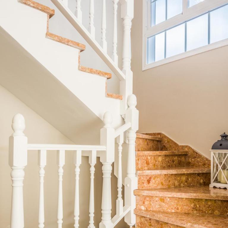 LUXURY WHITE VILLA with sea view, heated pool - Villa - 33