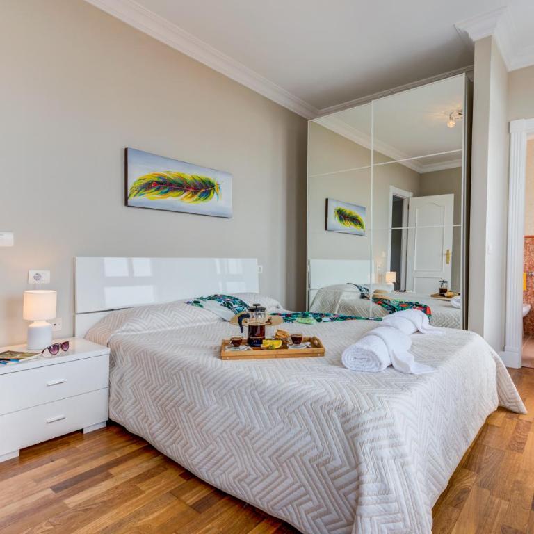 LUXURY WHITE VILLA with sea view, heated pool - Villa - 40