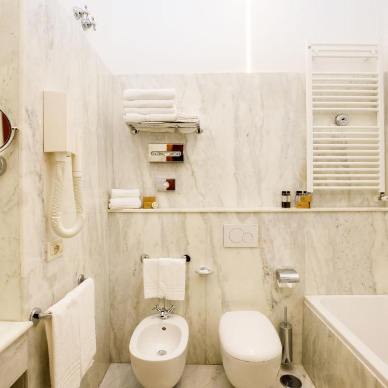 Hotel Palazzo Guardati - Quadruple Room - 6