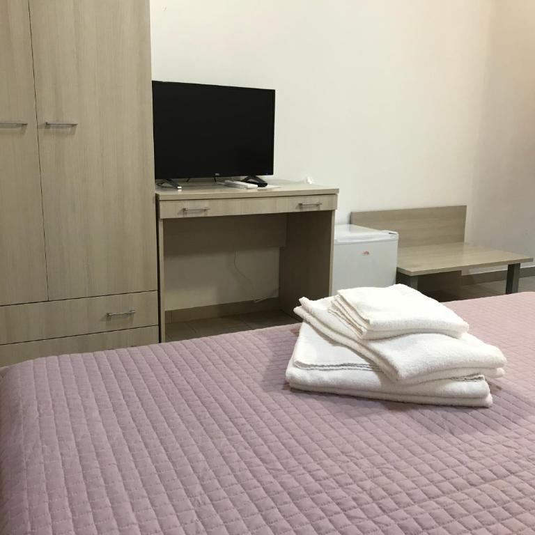 Il Veliero - Economy Quadruple Room - 7