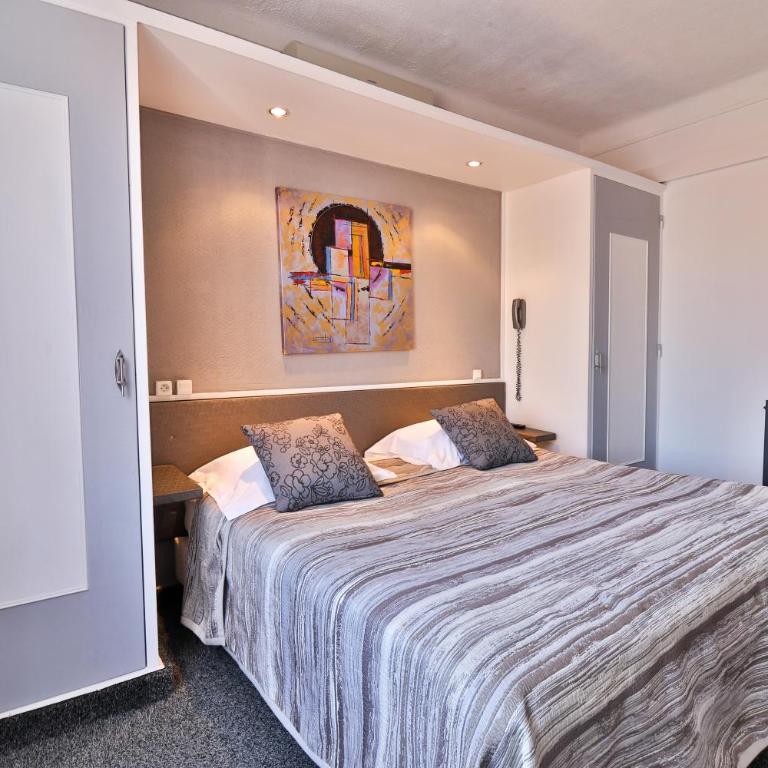 Hôtel le Chardon Bleu - Chambre Double Supérieure avec Balcon - 3