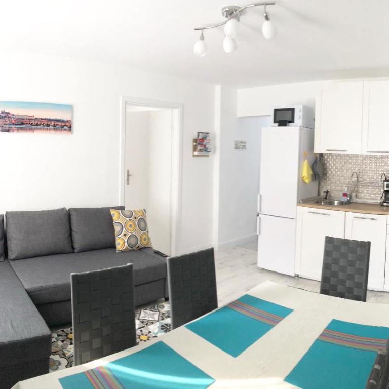 Riverside Ski Apartment - Apartment - 1