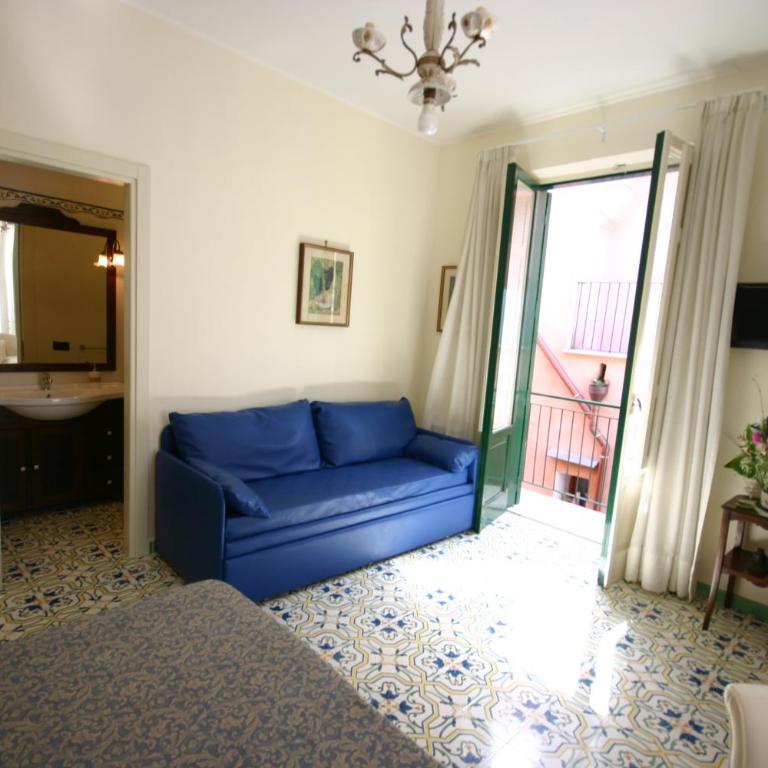 Sorrento Inn Guesthouse - Camera Tripla - 6