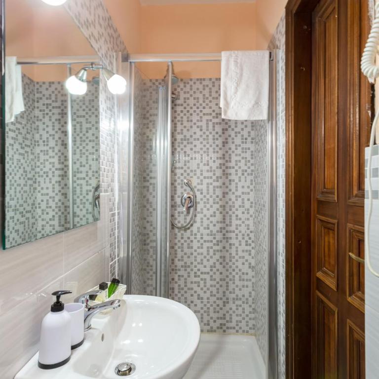 Guesthouse Bel Duomo - Double Room with Private External Bathroom - 7