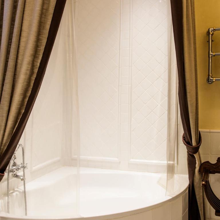 Grand Hotel Baglioni - Camera Familiare Executive - 4