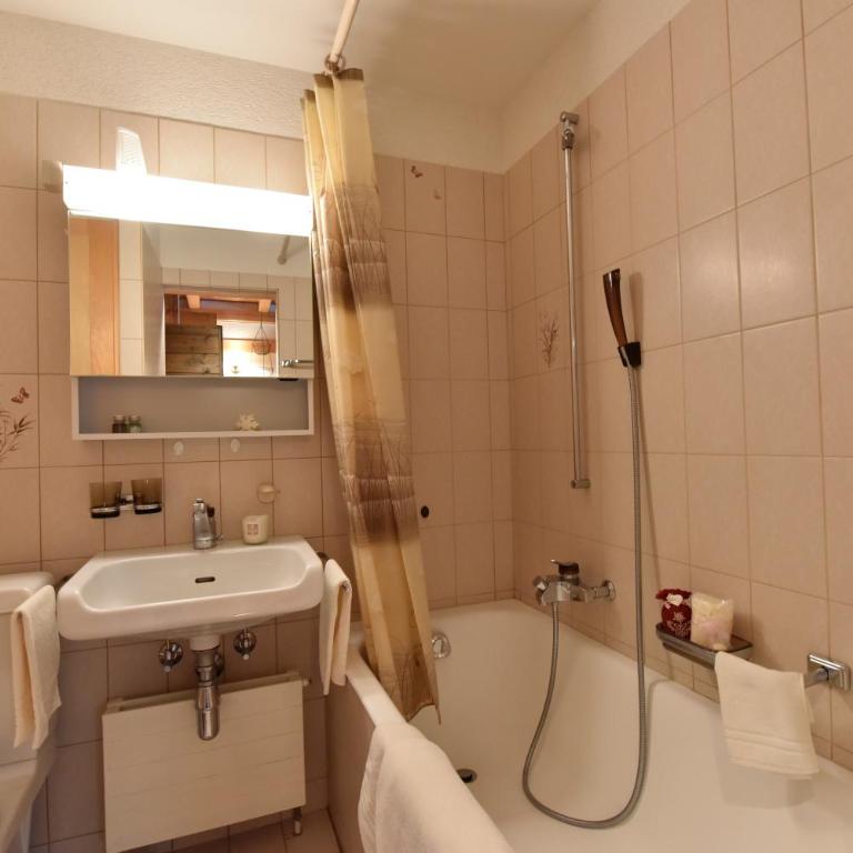 Résidence Tarcianne - One-Bedroom Apartment / A 05 - 4