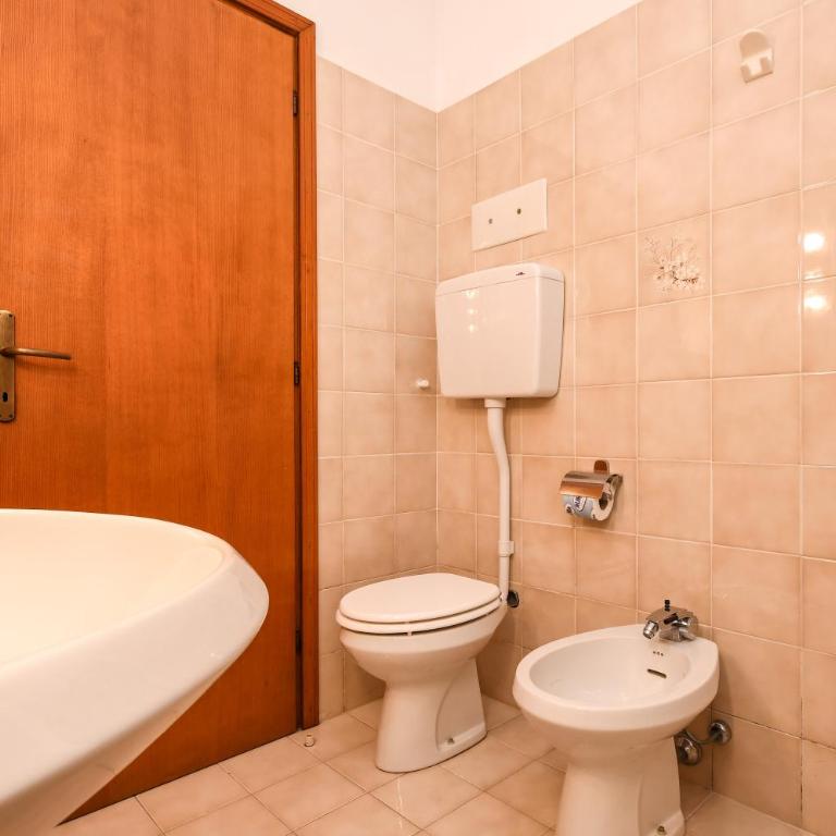 La Villa Fasano - Appartamento con 2 Camere da Letto e Vista Lago - 9