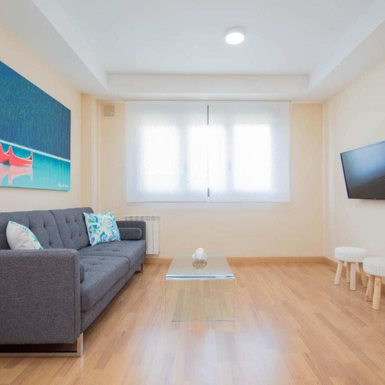 EnjoyGranada EMIR 3F - POOL, GYM & Free Parking - Apartment - 8
