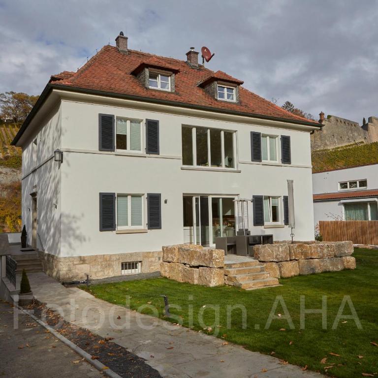 Ferienwohnung stadtnah im DG - Apartment - 1
