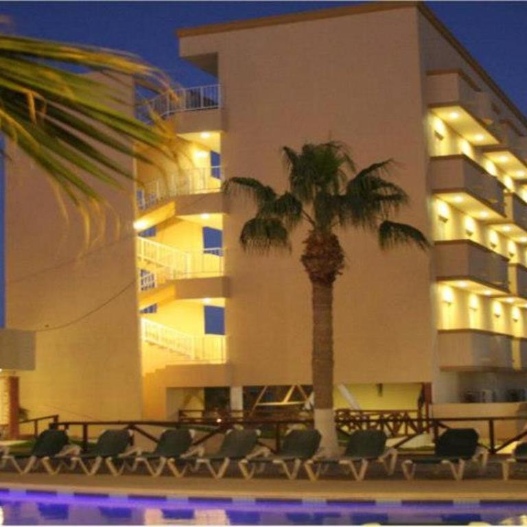 Palacio de cristal, Fiesta de cortes 101, Casa Hermar - Apartamento - Planta baja - 26