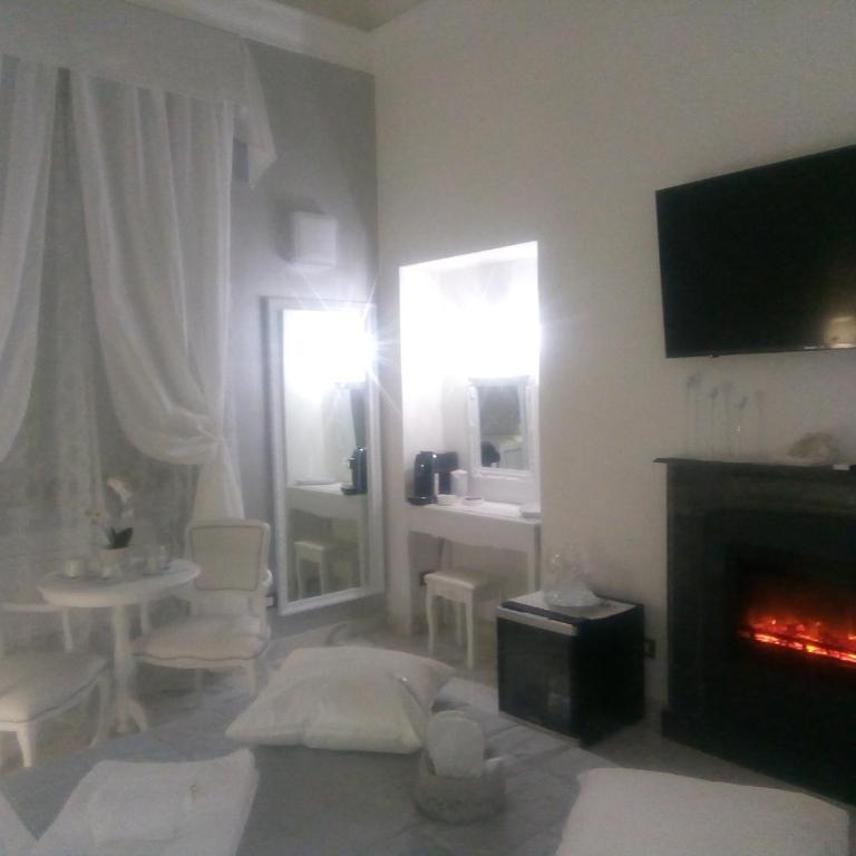 Barberini Dream - Camera King - 17