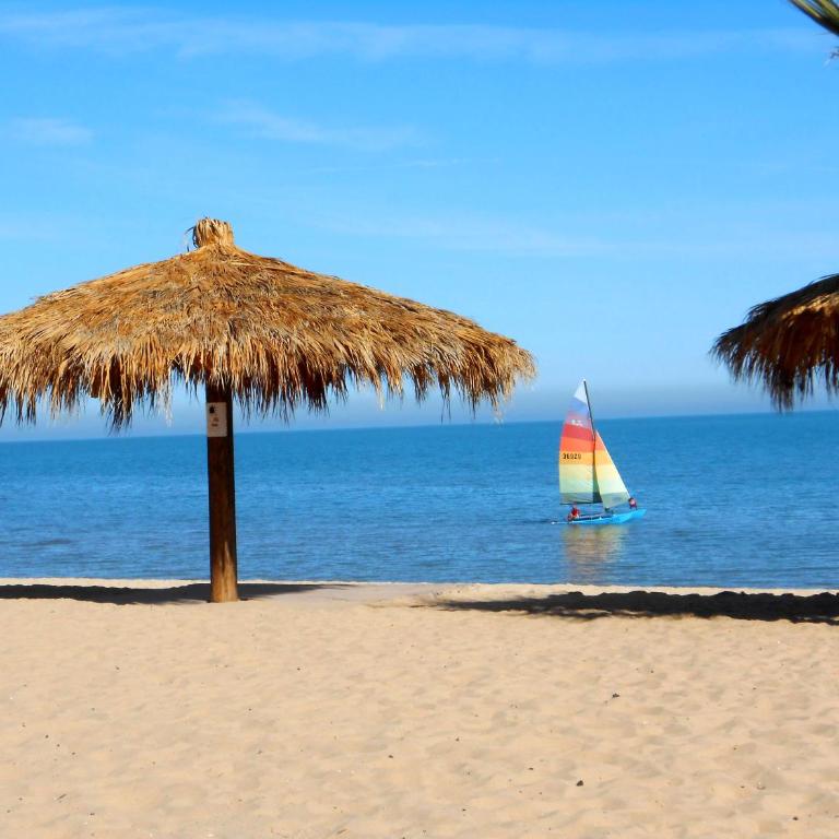 #36 Bungalow Seaside Hotel & Victors RV Park - Apartamento con vistas al mar - 1