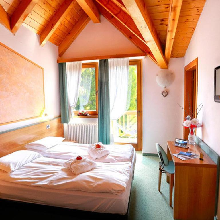 Hotel Fantelli - Doppel- oder Zweibettzimmer - 1