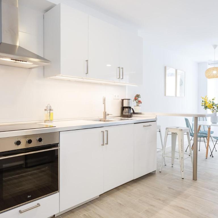 Nueva ALMUDENA Apartment by Cadiz4Rentals - Apartamento con balcón - 3