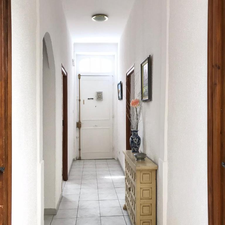 THE YELLOW HOUSE - Two-Bedroom Apartment - 15