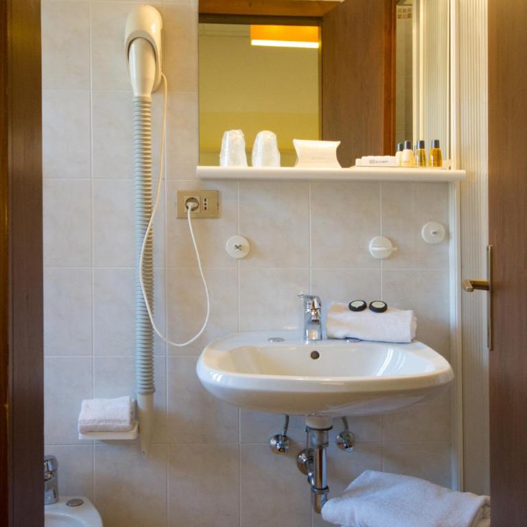 Hotel Sant'Ilario - Standard Double Room - 5