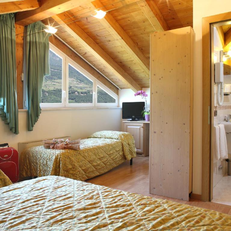 Hotel Sant'Ilario - Superior Triple Room - 3