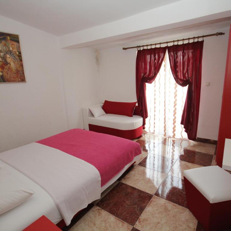 Apartments Kruna Jovanović - Apartman sa 1 Spavaćom Sobom i Balkonom (4 Odrasle Osobe i 1 Dete) - 12