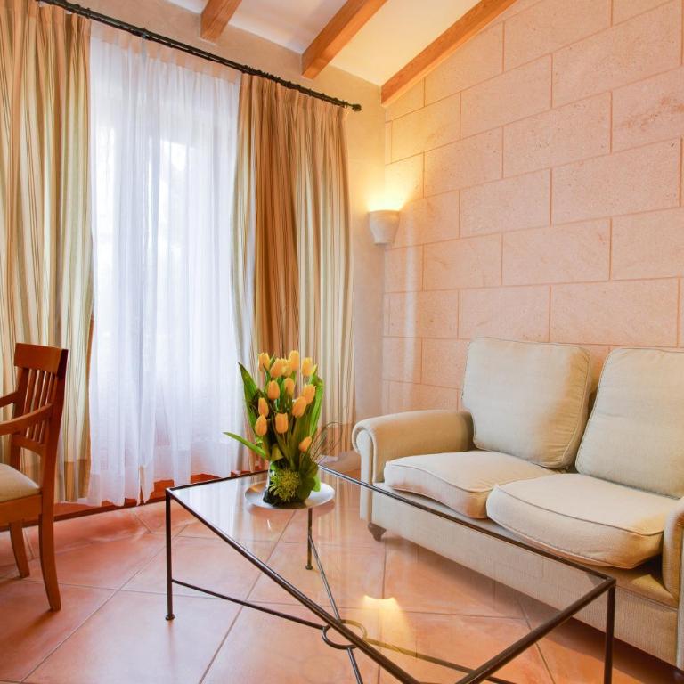 Casal Santa Eulalia - Junior Suite Studio (2 Adults + 1 Child) - 4