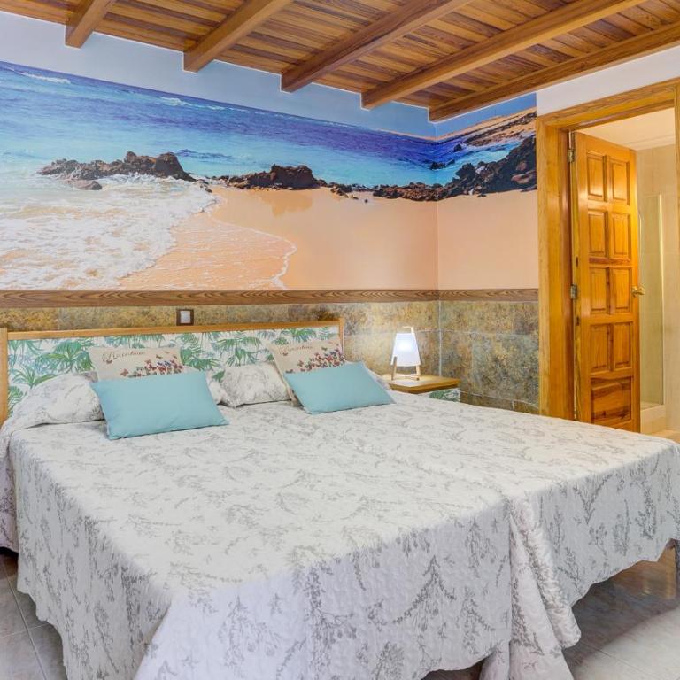 Daniel Luxury House Caleta - Four-Bedroom House - 24