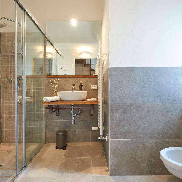 Suites Cavour 34 by 360Rentals - Appartamento con 2 Camere da Letto e Vista Città - 23