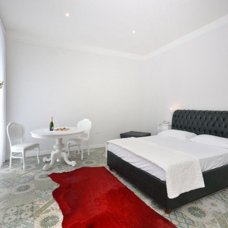 Barbarella Home - Suite Queen con Vasca Idromassaggio - 13