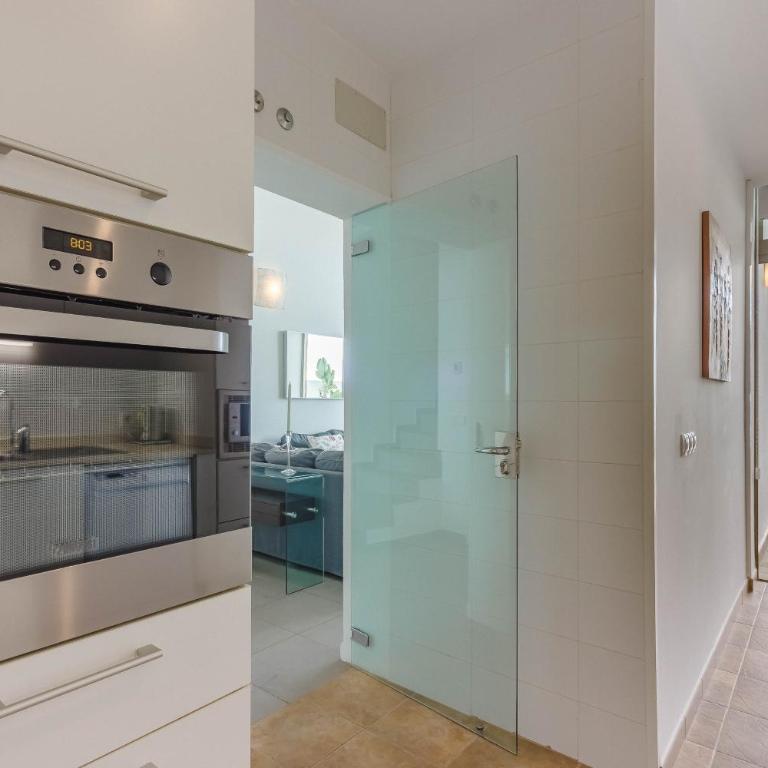 Villa Isabella, Luxury Villa with Heated Pool Ocean View in Adeje, Tenerife - Villa con piscina privada - 56