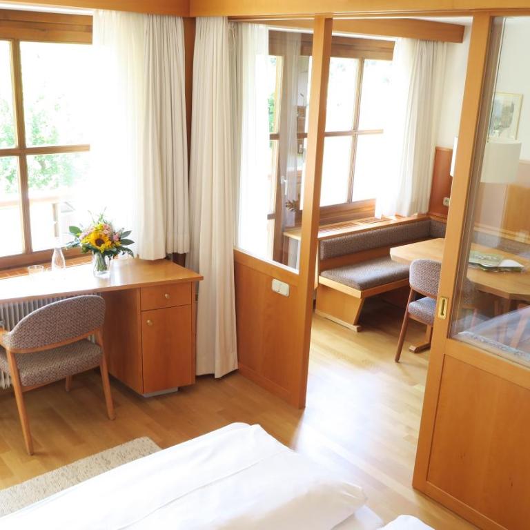 Felbermayer´s Bed & Breakfast - Doppelzimmer mit Balkon (3 Erwachsene) - 1