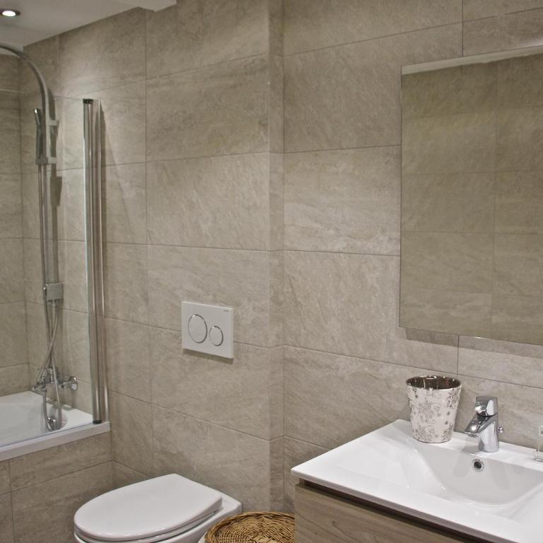 DUPLEX FONTAINE - Appartement Duplex coeur vieil Antibes Old city Marché provencal - Appartement - 9