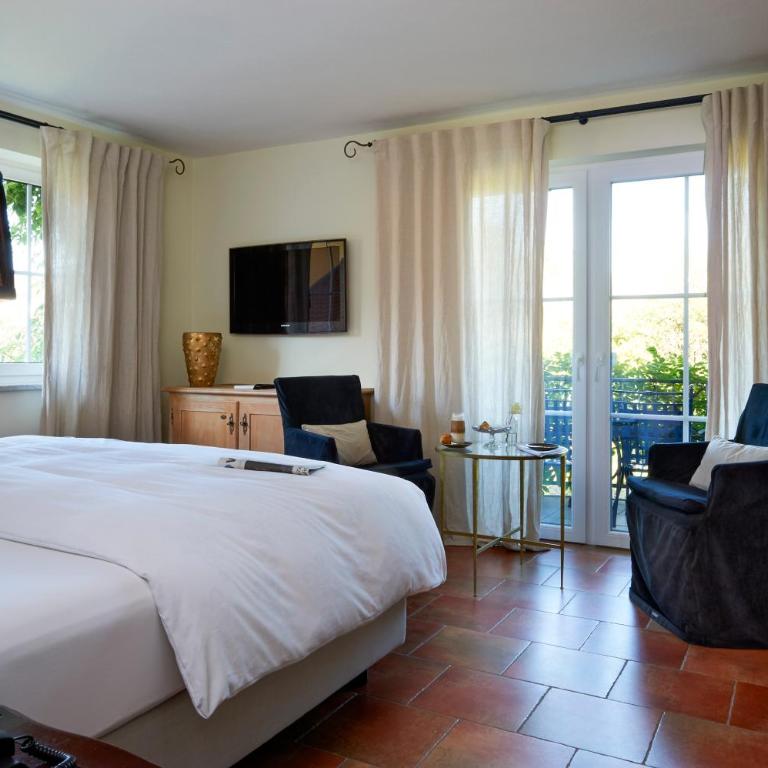 Hotel VILLINO - Doppelzimmer 3 mit Balkon - 2