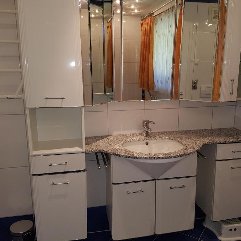 Landhaus Maurer - Deluxe Apartment - 2