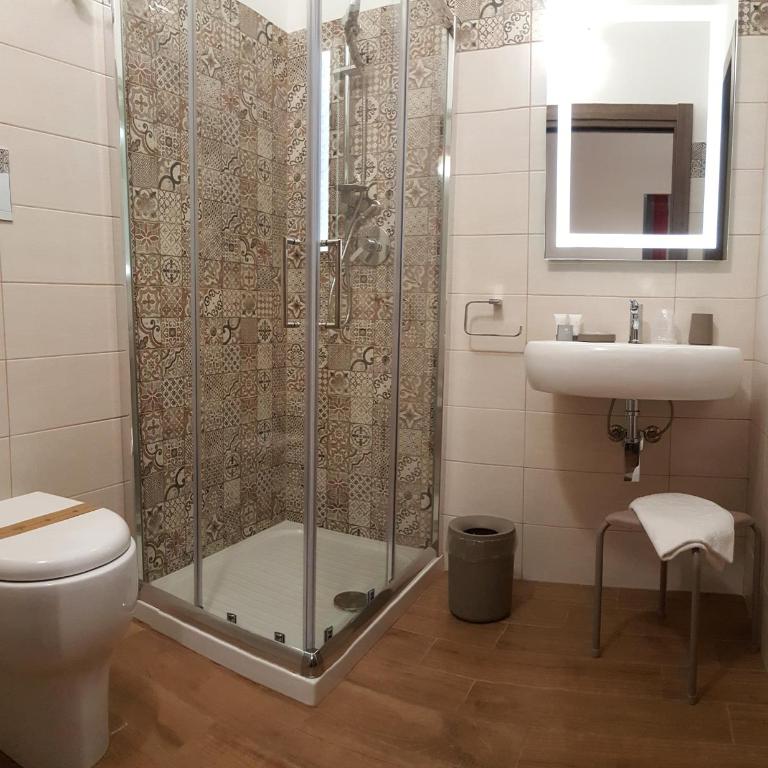 B&B Il Campanile - Camera Matrimoniale Deluxe (2 Adulti + 1 Bambino) - 11