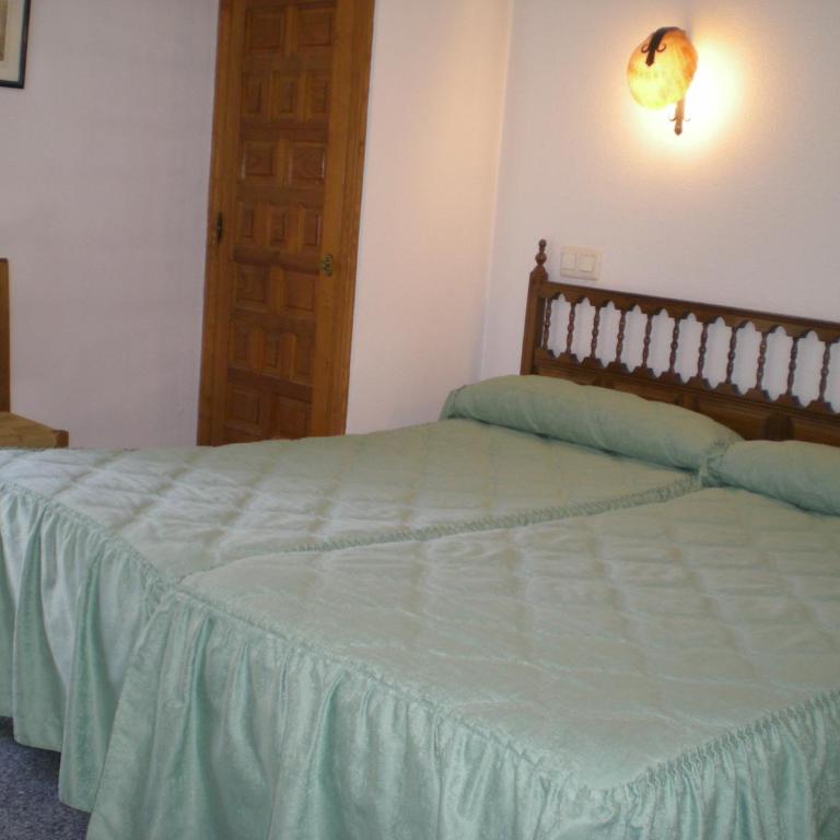 Hotel Puerta Romeros - Habitación Doble - 2 camas - 5