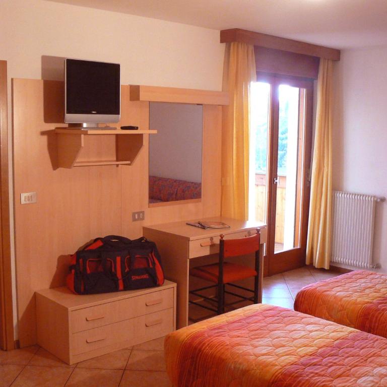 Hotel & Appartamenti Al Larice - Camera Tripla - 1